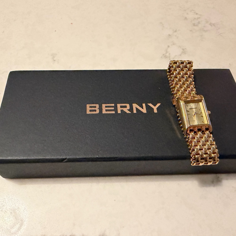 Berny Gold Watch with Box